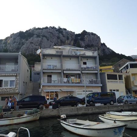 Apartmani Alfijo Klek Exterior foto